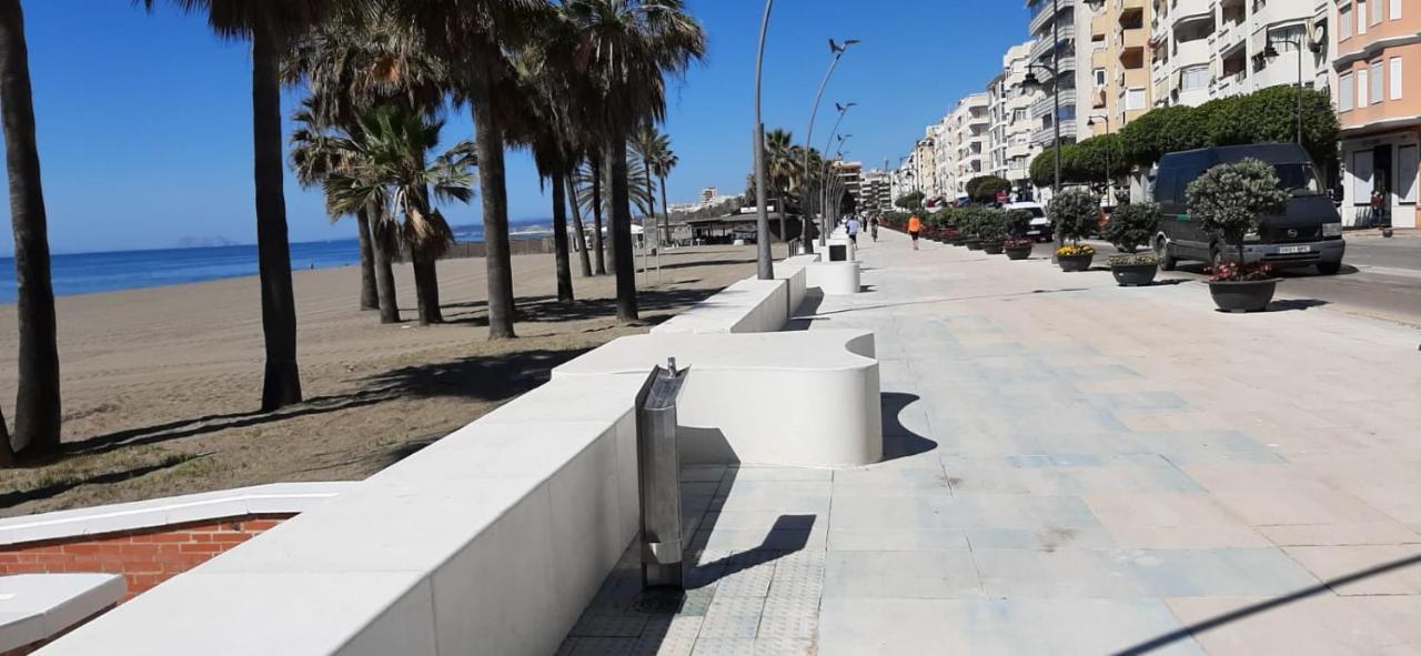 Апартаменты Estepona Centro Playa Экстерьер фото
